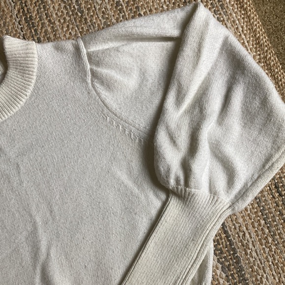 French Connection Puff Sleeve Sweater Medium - Picture 3 of 5